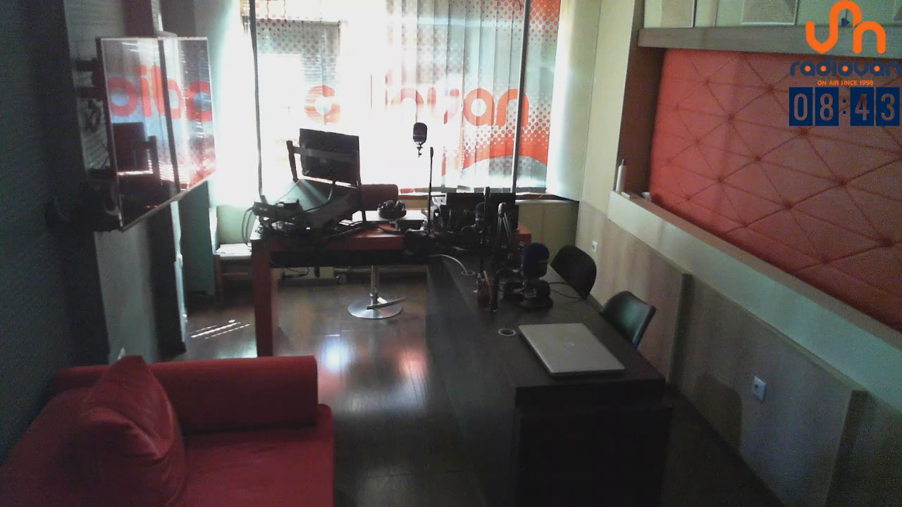 Watch Radio Van 103.0 FM